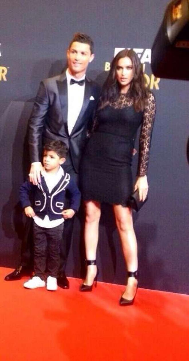 Η... οικογενειακή φωτογραφία του 'CR7'