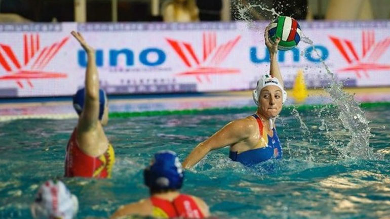 Πόλο: Στα «ερυθρόλευκα» κι επίσημα η Έμολο