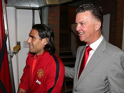 Παρουσίασε Φαλκάο η Γιουνάιτεντ