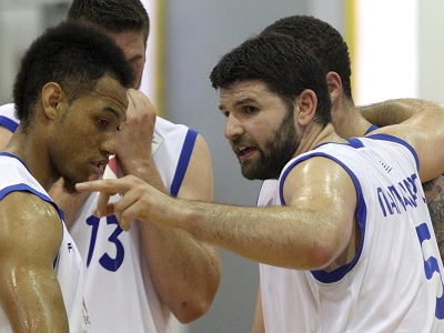 «Τέλος» από τον Πανελευσινιακό ο Παπαμακάριος