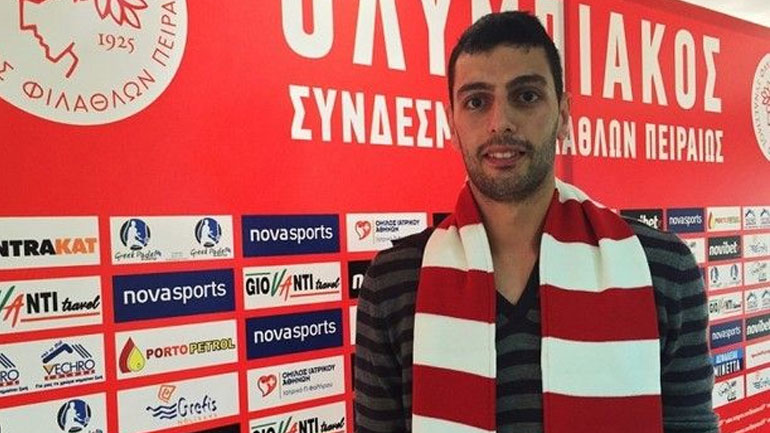 Βόλεϊ: Παρέμεινε στον Ολυμπιακό ο Σφενδυλάκης