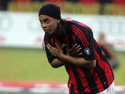 «Καλύτερος από τον Κακά ο Ροναλντίνιο»