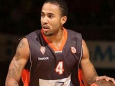 Ρεθυμνιώτης ο Ζακ Λαμάρ Ράιτ