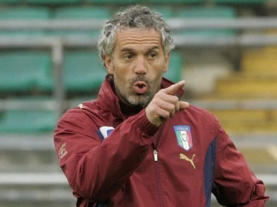 Νάπολι: «Τέλος» ο Ντοναντόνι, τα… ηνία στον Ματζάρι