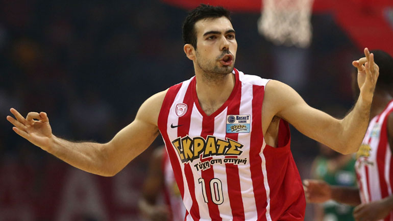 Σλούκας: «Δεν λέμε αντίο, αλλά εις το επανιδείν»