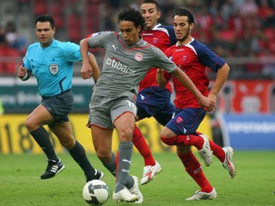 Φταίει μόνο η κούραση  για τη φτώχεια στο Φάληρο;