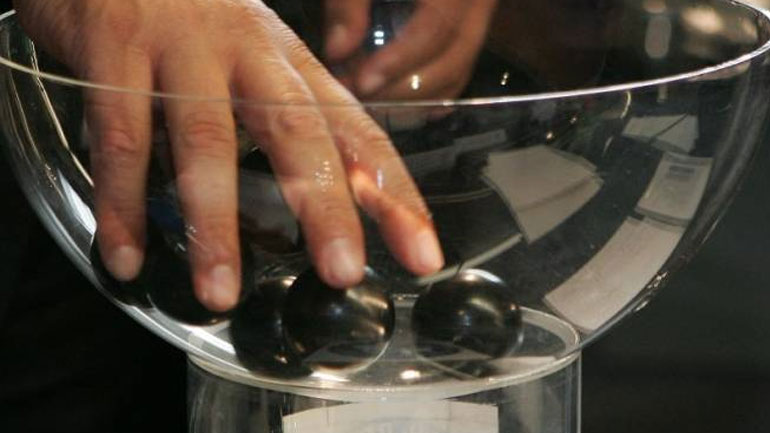 Football League: Την Τρίτη η κλήρωση των πλέι οφ και πλέι άουτ