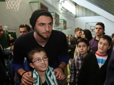 Καπίνο: «Θα παίξουμε και για τον κόουτς»