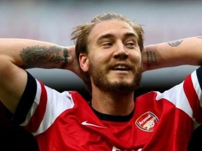 Άρσεναλ: Νοκ-άουτ και ο Μπέντνερ