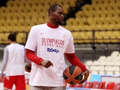 Ολυμπιακός: Προπονήθηκε ο Πέτγουεϊ