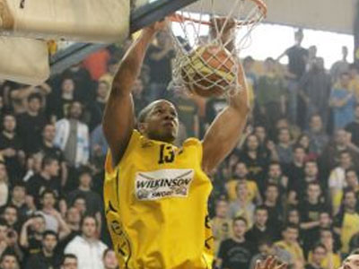 «Κυανέρυθρος» κι επίσημα ο Μπράιαντ