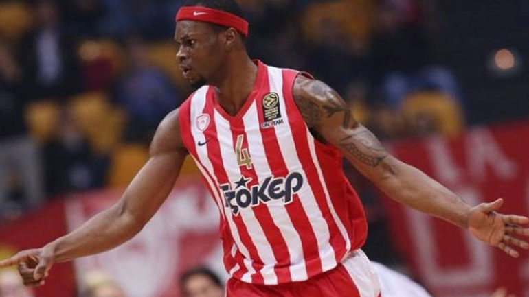 Ολυμπιακός: Νοκ-άουτ ο Πέτγουεϊ