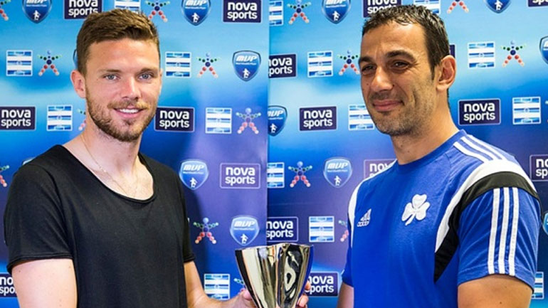 Μπεργκ: «Αλλάζω κάθε προσωπικό βραβείο με τίτλους»