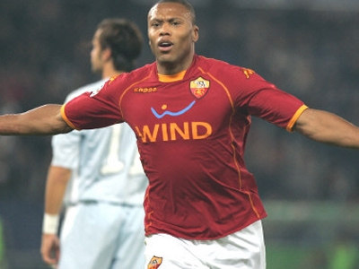 Στα «πιτς» για δύο εβδομάδες ο Baptista