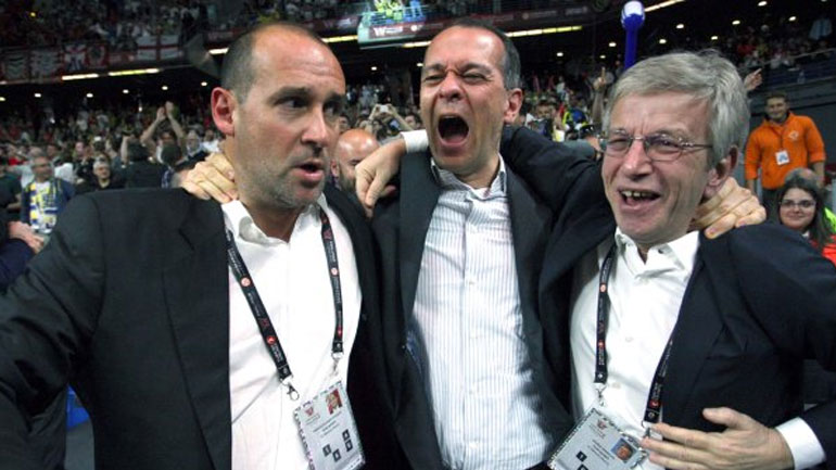 Π. Αγγελόπουλος: «Όταν πλησιάσαμε στους τέσσερις πόντους άρχισαν να τρέμουν τα χεράκια τους»