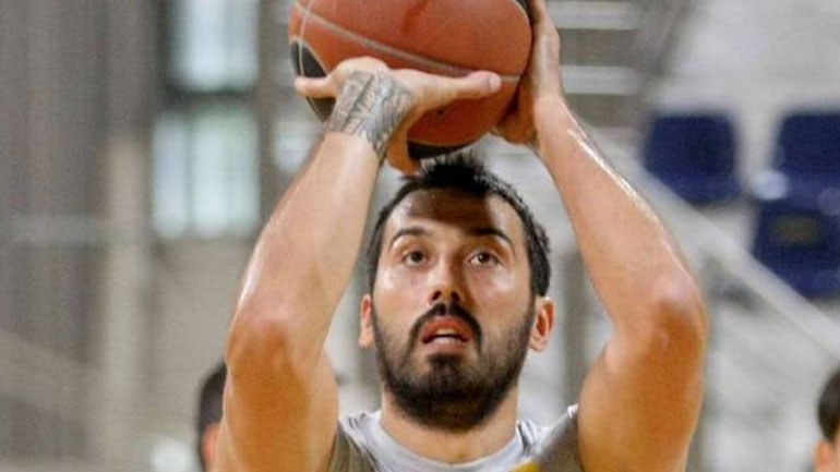 Άρης: Αμφίβολοι για τον ΑΓΟΡ οι Νέιμικ και Σίμτσακ