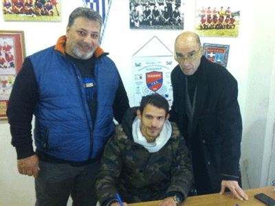 Στα «κυανέρυθρα» οι Κόρμπος και Καθάριος