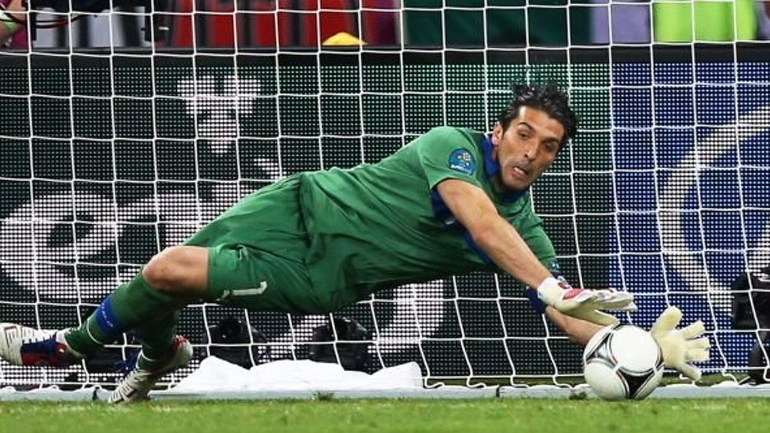 Υπογράφει νέο συμβόλαιο με τη Γιουβέντους ο Μπουφόν