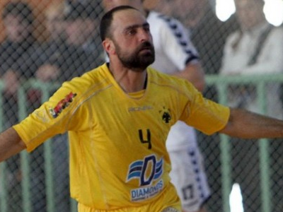 Xάντμπολ: Πολυτιμότερος ο Μπακαούκας