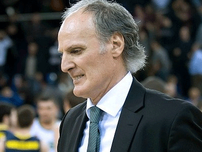 Ιβάνοβιτς: «Με σεβασμό απέναντι στον Πανελευσινιακό»