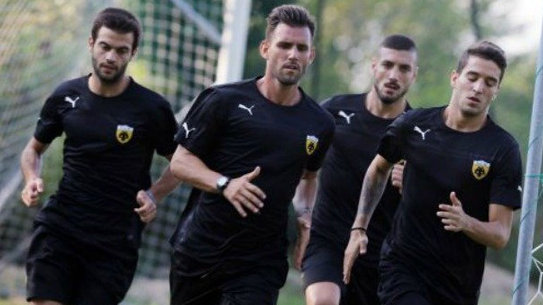 ΑΕΚ: Επέστρεψαν στην αποστολή οι Ντούνης, Ρόβας, Πεταυράκης