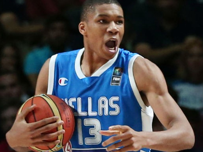 Στη λίστα με τους υποψήφιους καλύτερους νέους παίκτες οι Αντετοκούνμπο και Βεζένκοφ