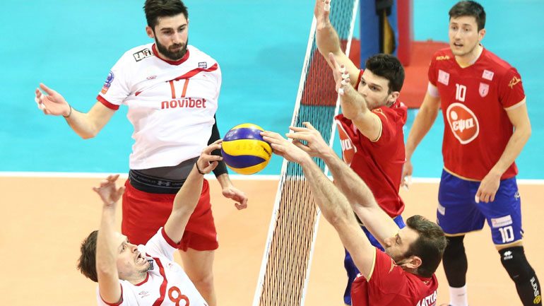 Άλωσε το κλειστό του Ρέντη ο Φοίνικας, 3-2 σετ τον Ολυμπιακό