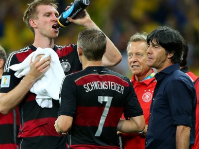 Λεβ: «Πρέπει να μείνουμε ταπεινοί»