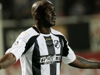 Ξέσπασε ο Ζόρο για τα ρατσιστικά συνθήματα στο «Κλ. Βικελίδης»