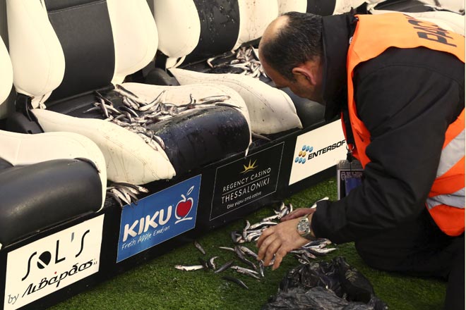 «Πλημμυρισμένος» από ψάρια ο πάγκος του Ολυμπιακού