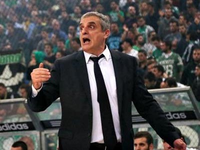 Πεδουλάκης: «Χωρίς άμυνα, δεν μπορείς να παίξεις»