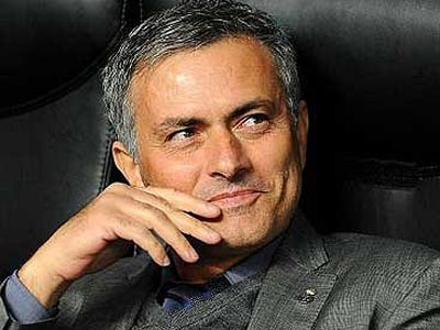 Μουρίνιο: «Εύχομαι να προκριθεί η Μάντσεστερ»