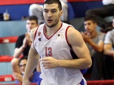 Λώτσος: «Μία ανάσα από τον Ολυμπιακό ο Καββαδάς»