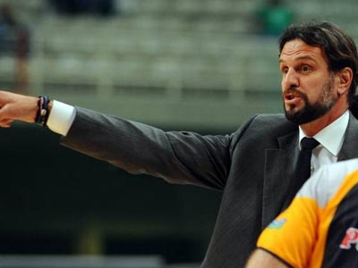 Αλβέρτης: «Θα κρατήσουμε τα καλά από αυτό το ματς»