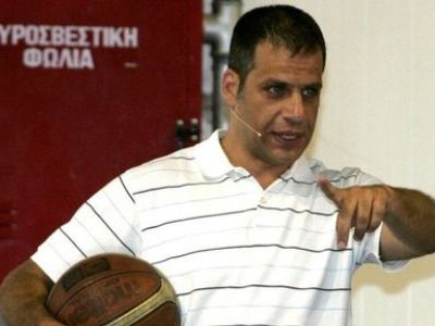 Μπάσκετ: Αναλαμβάνει τον Πανιώνιο ο Παπαχατζής