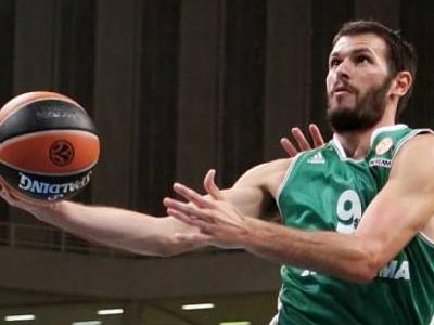 Φώτσης: «Νίκησε δίκαια ο Ολυμπιακός»