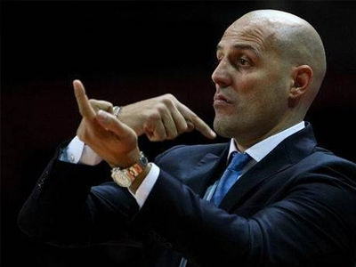 Οι 12 «εκλεκτοί» του Τζόρτζεβιτς