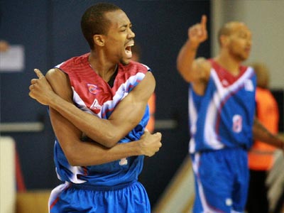 Mπάσκετ: MVP o ΜακΚόλουμ