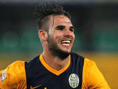 «Σε προχωρημένες επαφές Ολυμπιακός και  Βερόνα για τον Ταχτσίδη»