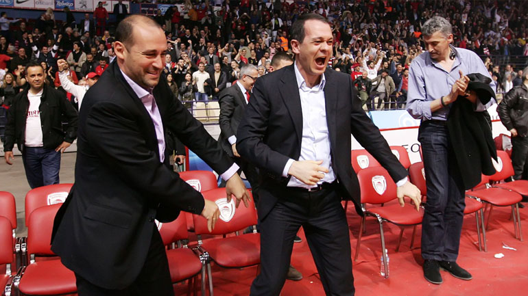 Αγγελόπουλοι: «Η αγάπη του κόσμου μας κράτησε στον Ολυμπιακό»