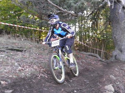 Πανελλήνιο πρωτάθλημα κατάβασης: Υπερασπίστηκε το «στέμμα» του ο Καραμιχαηλίδης