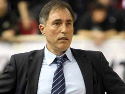 Αναλαμβάνει τον Πανιώνιο ο Βαγγέλης Αλεξανδρής