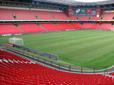 Φόβος για «μπλακ άουτ» σε τρία στάδια του Μουντιάλ Φόβος για «μπλακ άουτ» σε τρία στάδια του Μουντιάλ