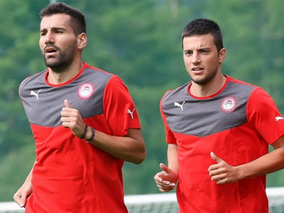 Ολυμπιακός: Ανανέωσαν μέχρι το 2018 οι Σιόβας και Σάμαρης