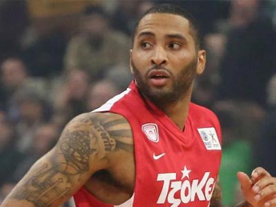 Στο χειρουργείο ο Λο