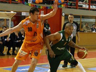 Στη Δάφνη ο Γιαννουλάκος