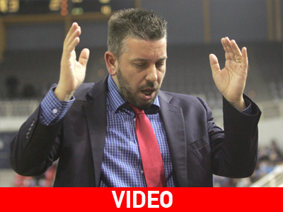 Εθνική Εφήβων: O Παπαθεοδώρου τα έβαλε με τον Κόνιαρη Εθνική Εφήβων: O Παπαθεοδώρου τα έβαλε με τον Κόνιαρη