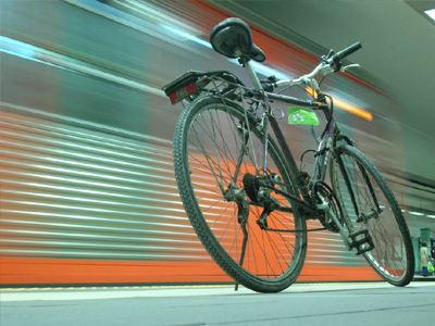 Συστάσεις σε ποδηλάτες που χρησιμοποιούν τα ΜΜΜ