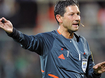 Ο Φρανκ Ντε Μπλέκερε σφυρίζει στο «ΓΣΠ»