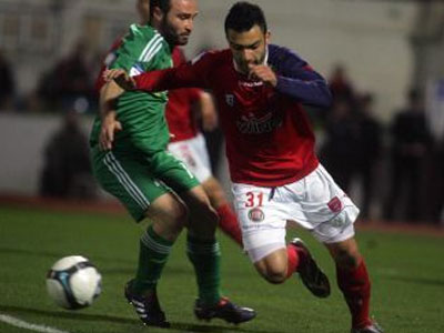 Καλύπτει και τη ρήτρα για Τζαβέλλα η Κολωνία